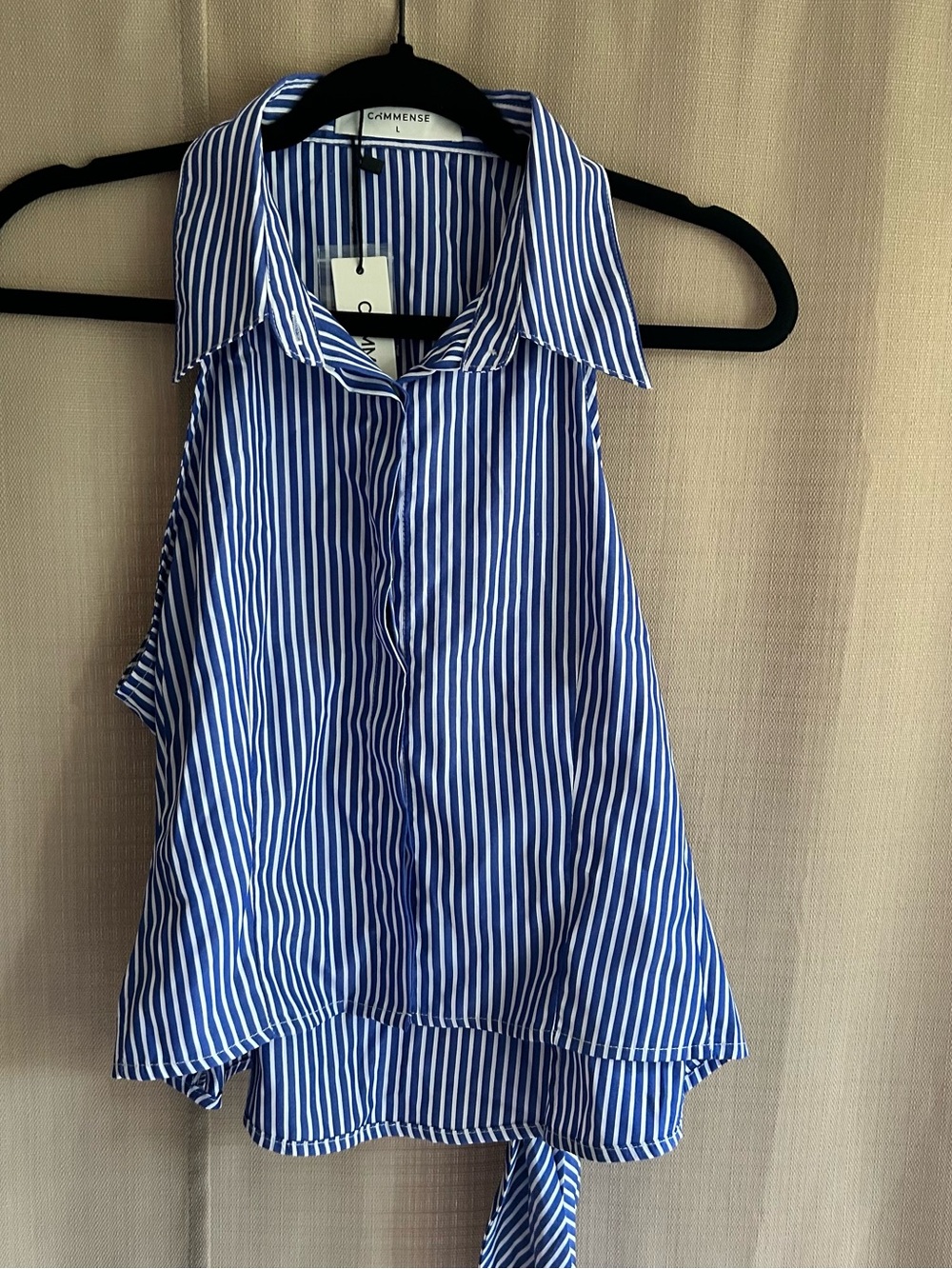 Striped Tie-Waist Crop Top blue and white - Picture 5 of 9
